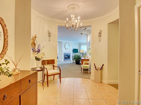 3rd image of 1925 S Atlantic Ave APT 402