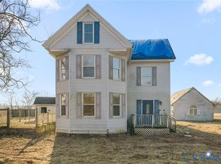 9144 General Puller Hwy, Topping, VA 23169