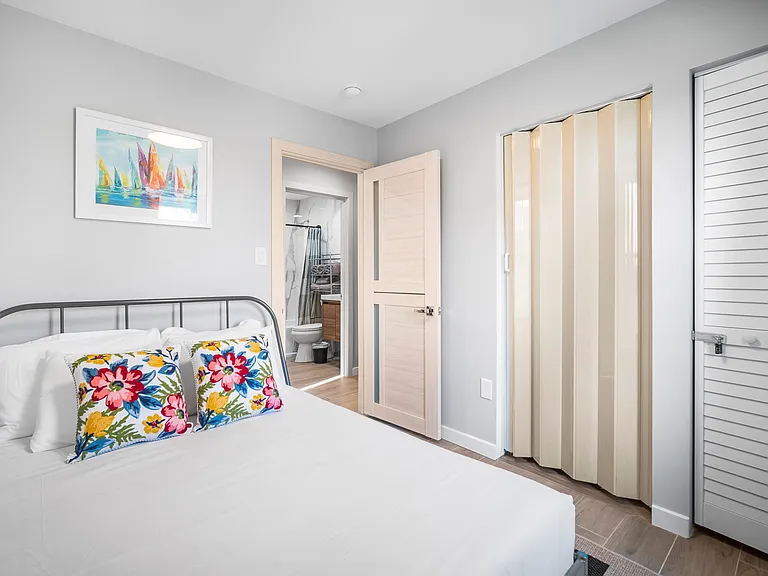 21 N Albany Ave #3 — Photo 12