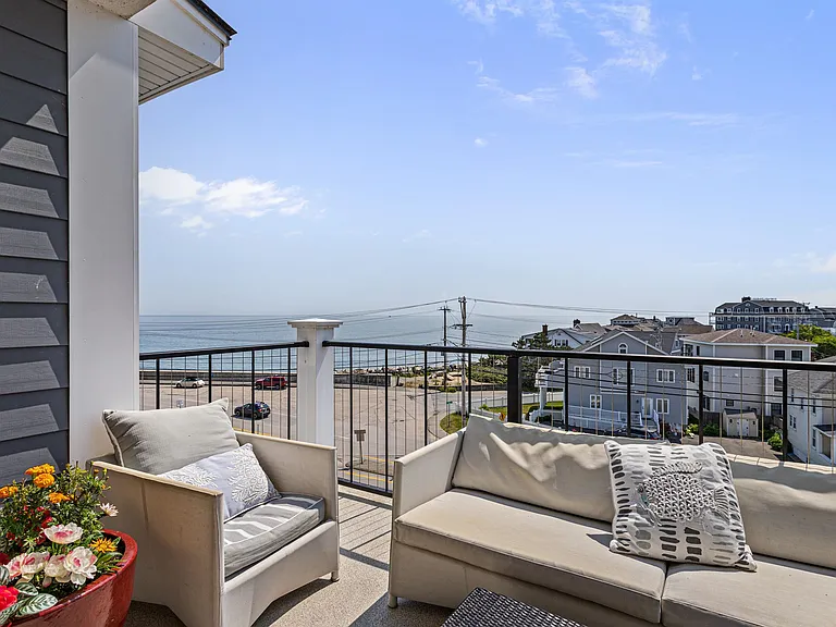 535 Ocean Blvd #403 — Photo 38
