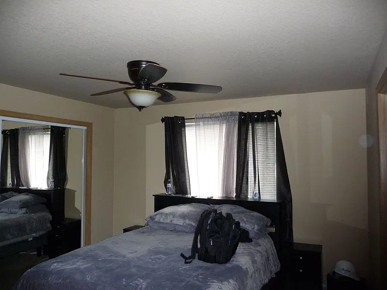 705 Yellow Bird Ln NE — Photo 5