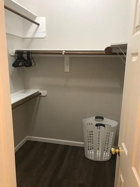 3 bed, 1750 sqft, $4,500 — Photo 4
