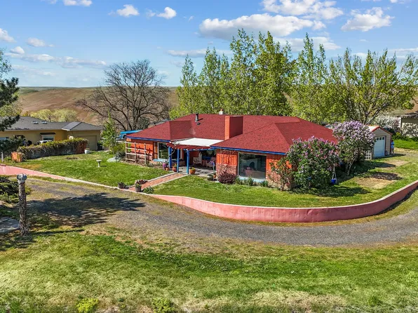 24 NE Mount Hebron Dr, Pendleton, OR 97801