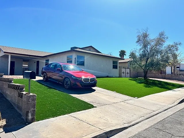 409 Daffodil Dr — Photo 4