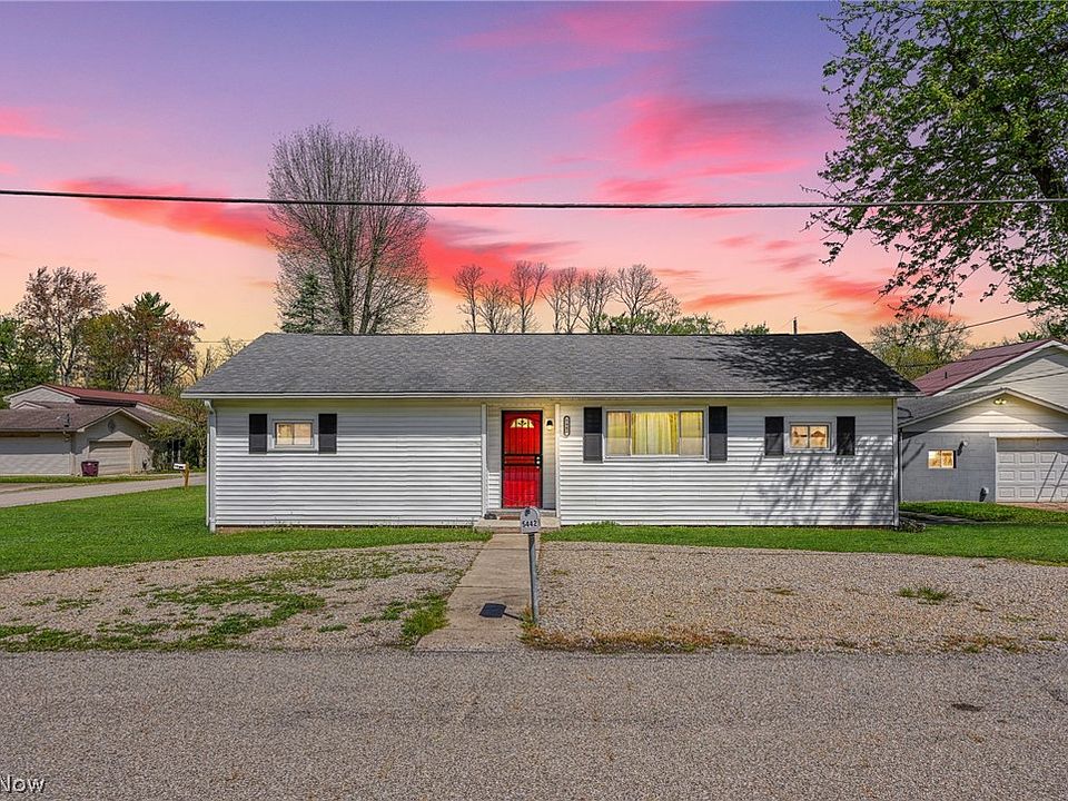 1st image of 5442 Cypress Dr NE