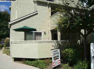 3 Crystal Gate Cmns #CM, Hayward, CA 94544