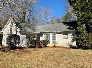 7426 Barn Stone Dr, Charlotte, NC 28227