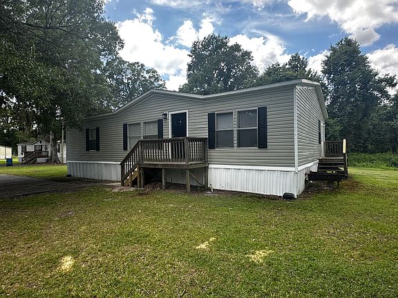 3rd image of 509 Green Swamp Rd