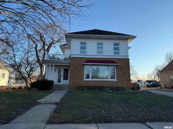 216 W Santa Fe Ave, Toluca, IL 61369
