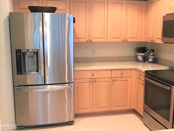 Stainless appliances