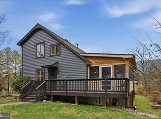 325 Fox Ridge Dr, Strasburg, VA 22657
