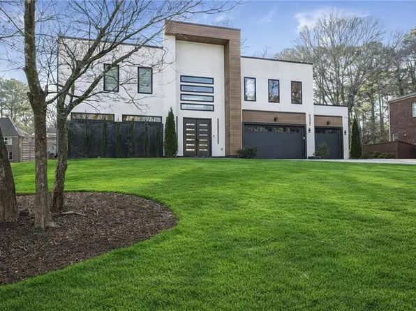 2327 Meadowvale Dr NE, Atlanta, GA 30345