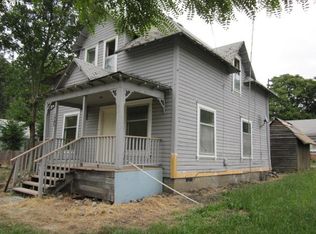 1725 SE Mill St, Roseburg, OR 97470