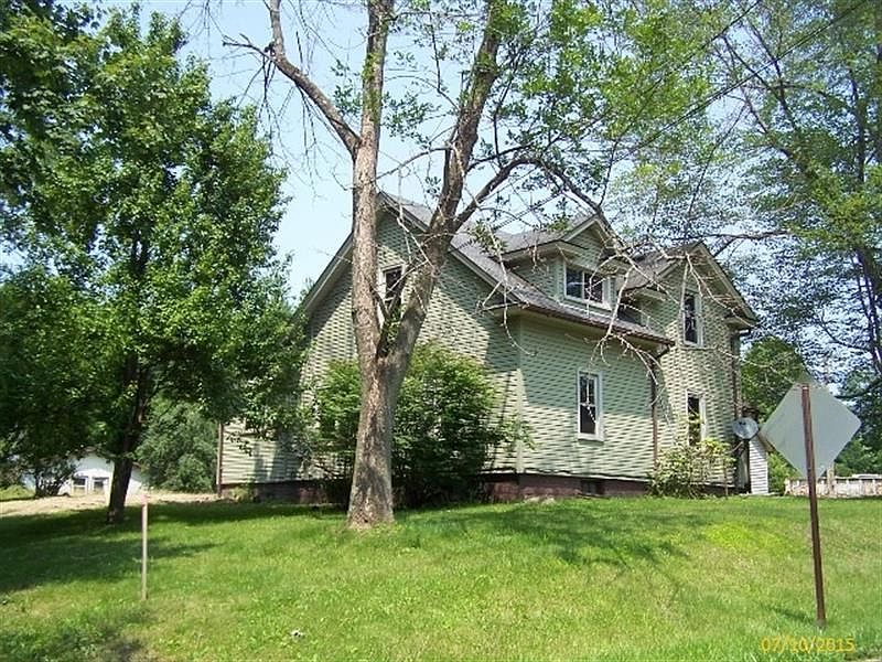 2nd image of 10918 Silica Rd