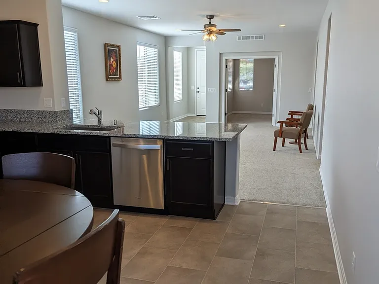 1371 Evening Breeze Ln — Photo 16