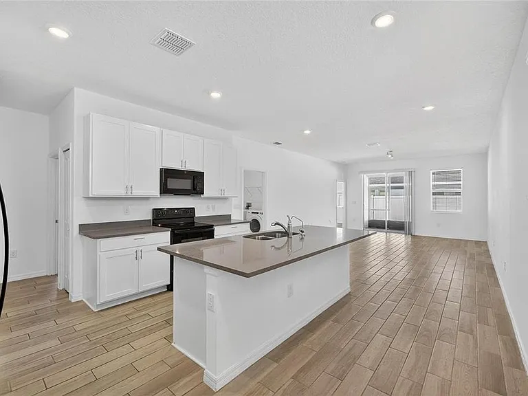 11838 Brighton Knoll Loop — Photo 6