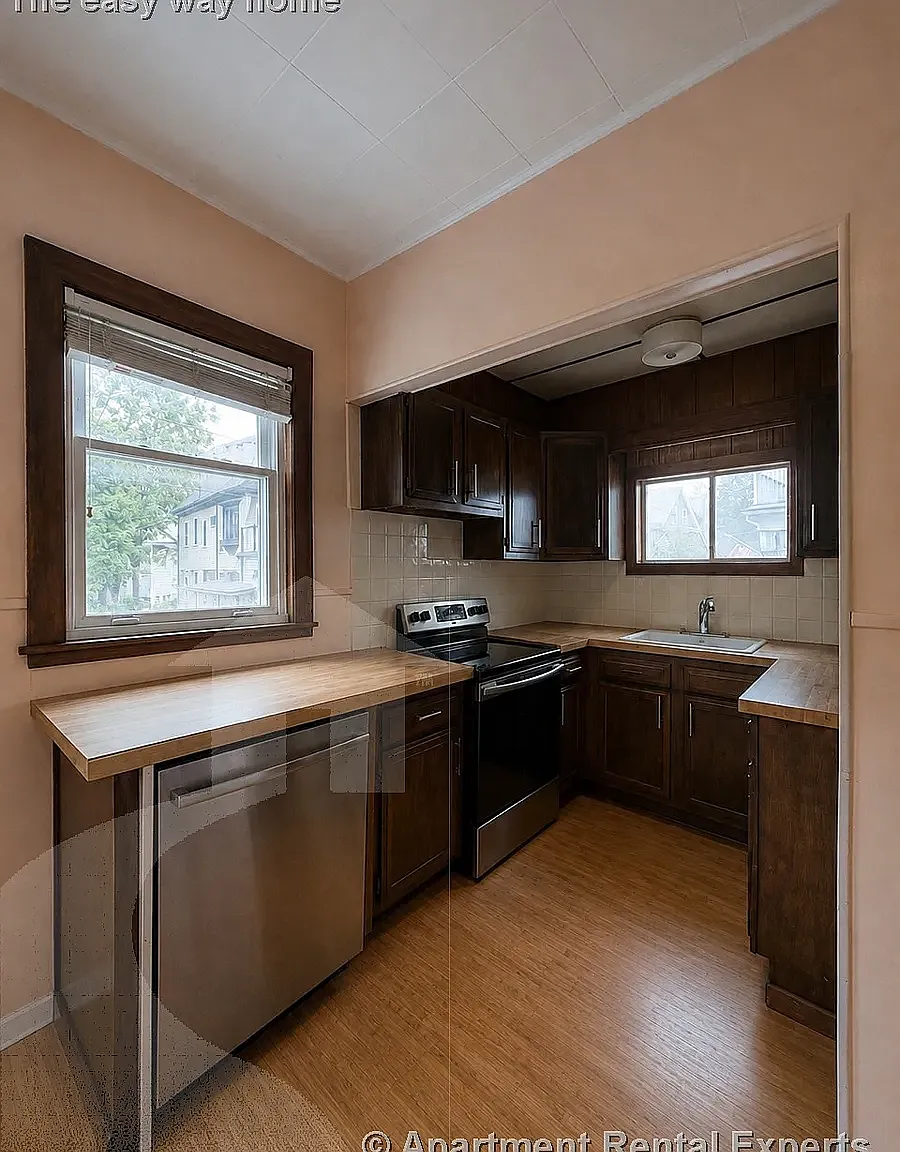 2 bed, 1100 sqft, $3,000 — Photo 4