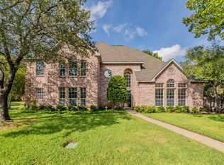 1500 Arrowhead Dr, Pantego, TX 76013