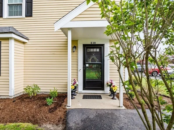 60 Pattison St #30, Abington, MA 02351