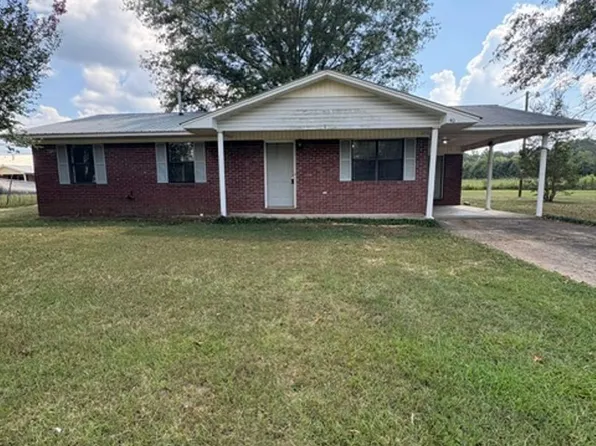 40 Yarber St, Belmont, MS 38827