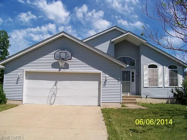 15205 Shirley Ave photo 1