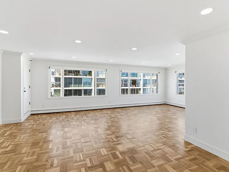 1310 Jones Street — Photo 4
