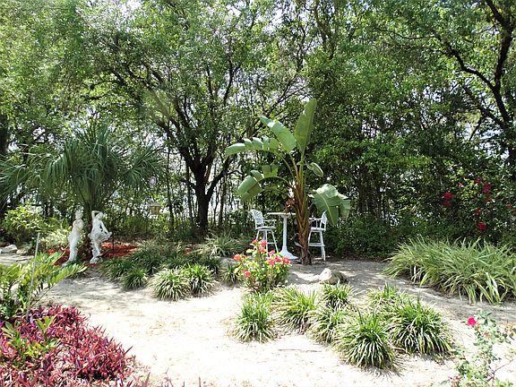 No rear neighbor! Open Green