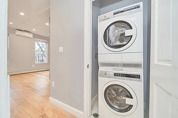 Rented by Corcoran | media 11