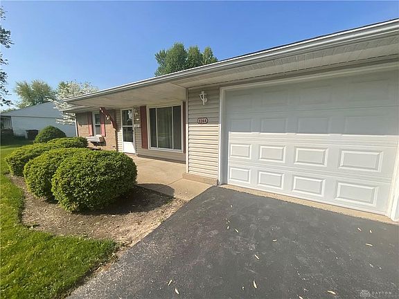 2nd image of 2264 Pembury Dr