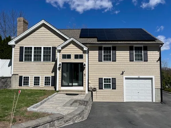 42 3rd St, Worcester, MA 01602