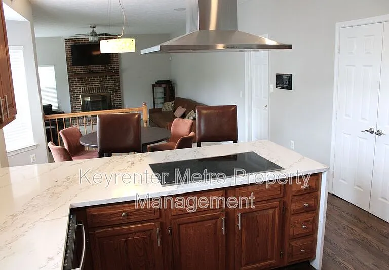 1614 Albert Dr — Photo 27