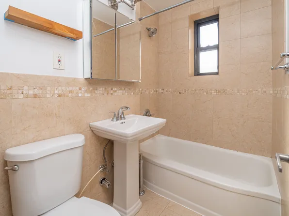 269 Bennett Avenue image 12 of 12