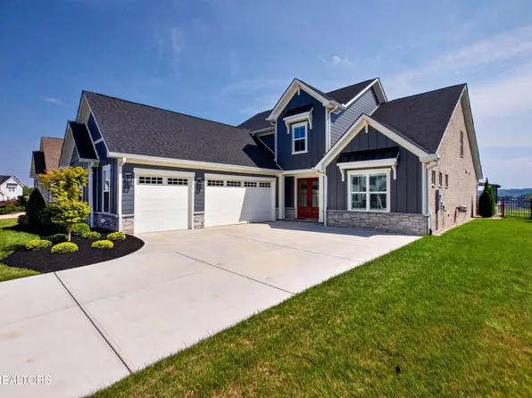 1330 Wagon Hitch Rd, Knoxville, TN 37934