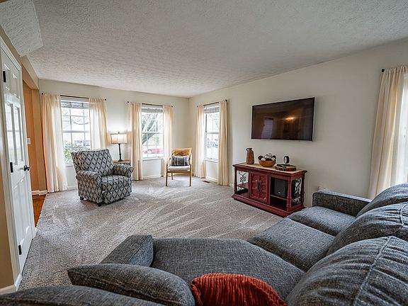 5th image of 2951 Torrey Pines Dr