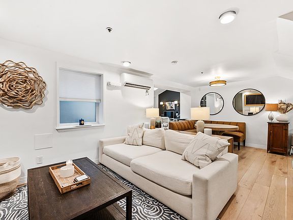 4th image of 217 Bloomfield St APT 102