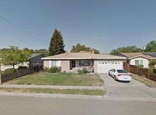 3254 Castle St, Honolulu, HI 96815