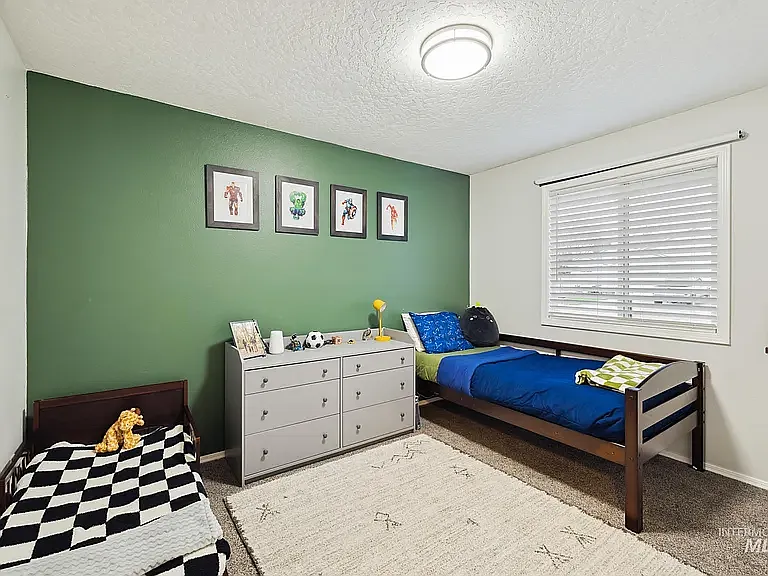 2188 E Meadow Wood Dr — Photo 17