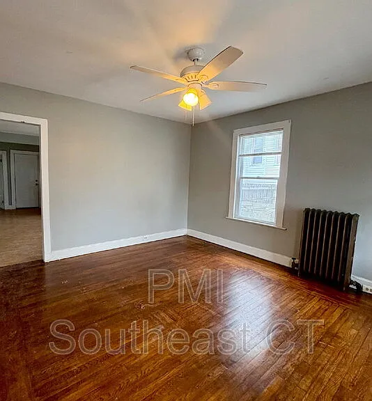 50 Montauk Ave #1 — Photo 3