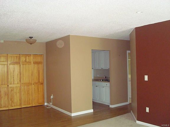 4th image of 66 Crisfield St APT 3C