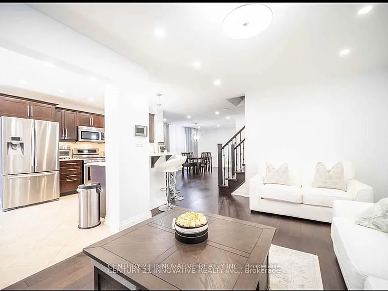 165 Emick Dr #UPPER — Photo 10