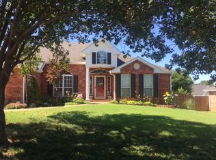 2000 Winterpark Dr, Sallisaw, OK 74955