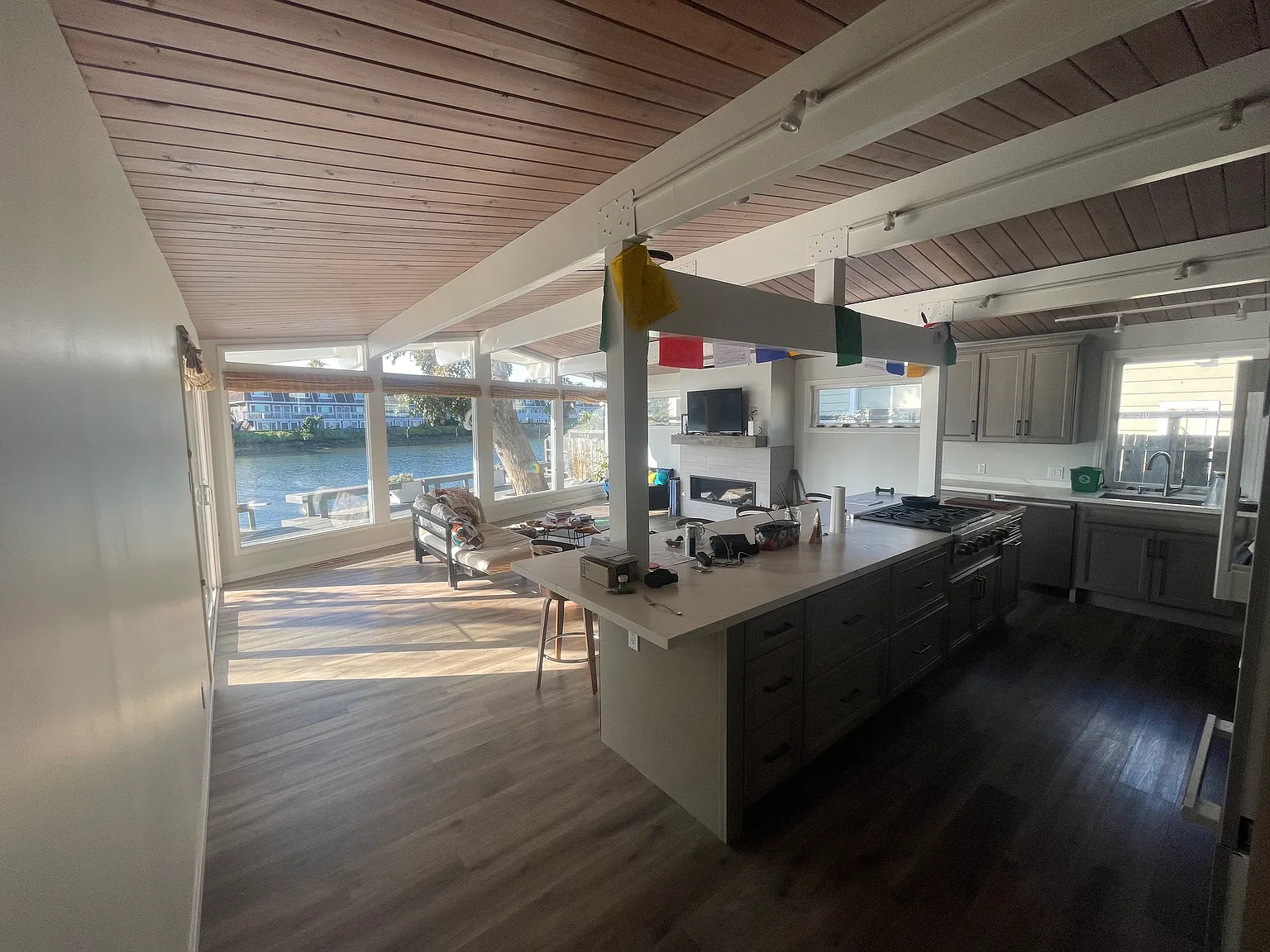 4 bed, 1871 sqft, $2,500 — Photo 3