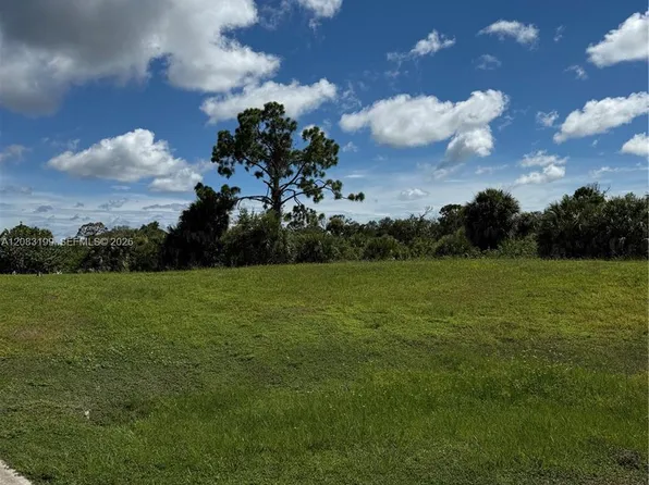 2336 Hale St, Port Charlotte, FL 33953