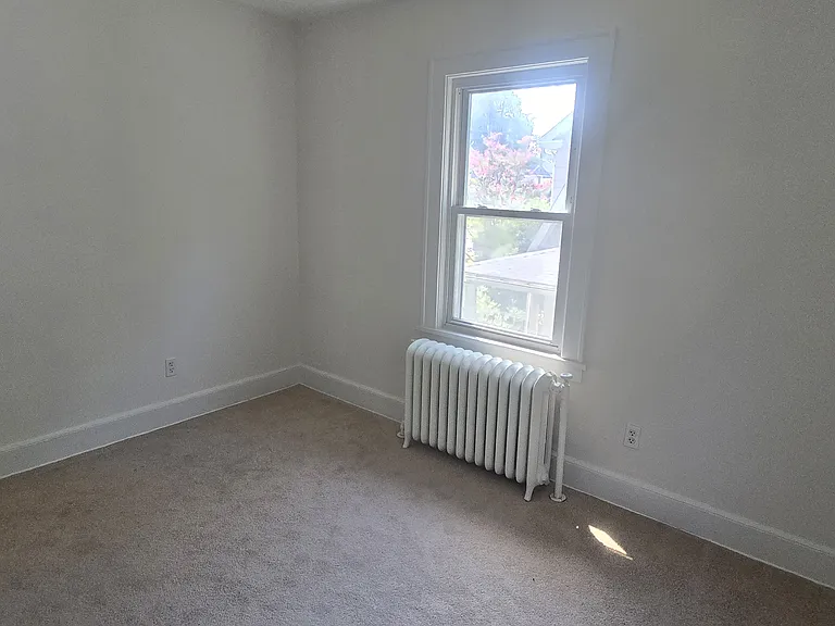 140 Knickerbocker Rd #2 — Photo 9
