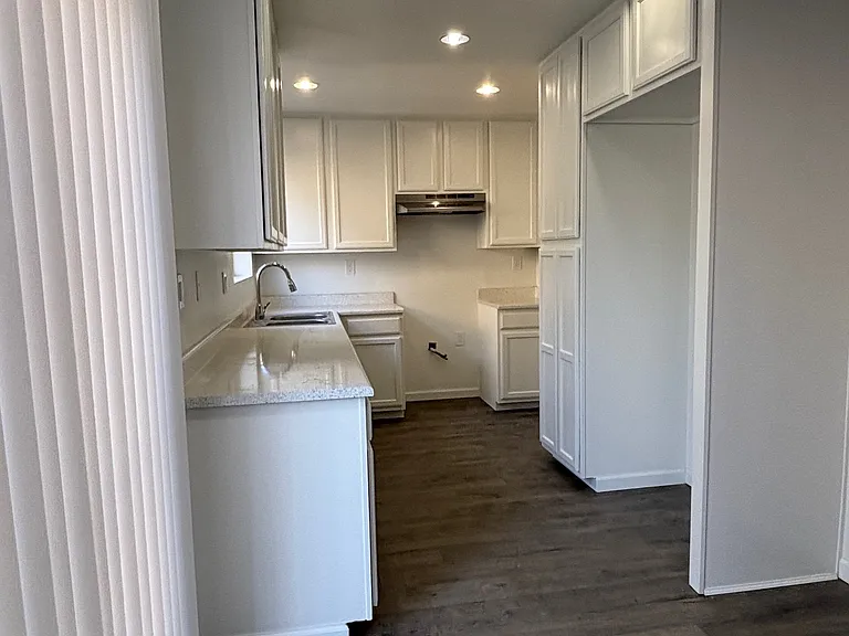 31759 Avenue E #102 — Photo 5