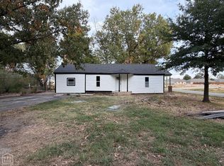 3806 School St, Jonesboro, AR 72401