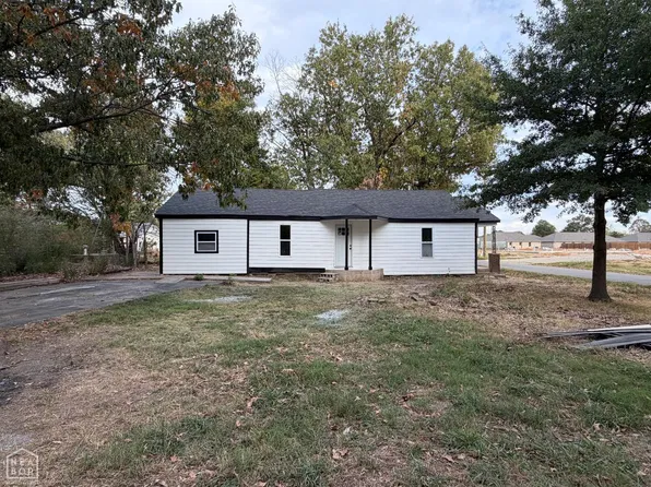 3806 School St, Jonesboro, AR 72401