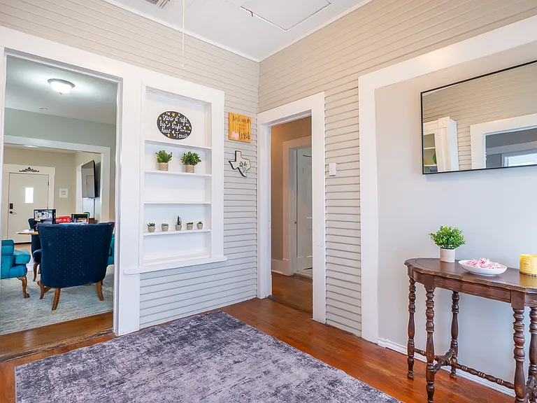 102 Harding Pl — Photo 3