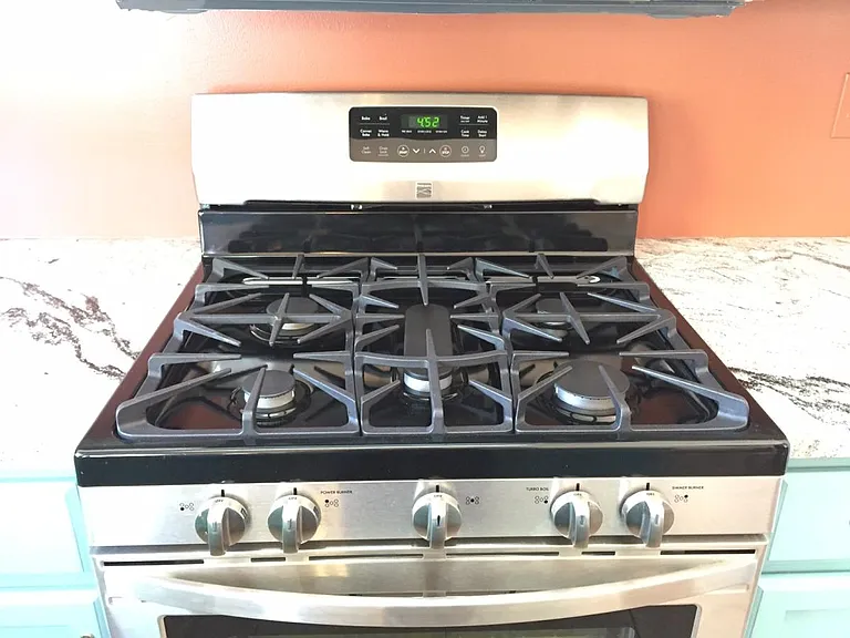 High-End Gas Range