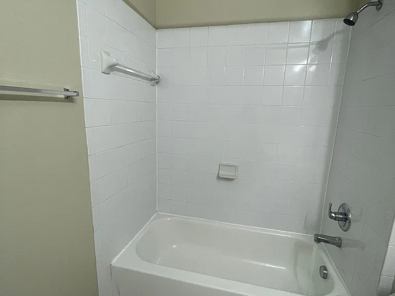 3831 Cherokee Woods Way #101 — Photo 9